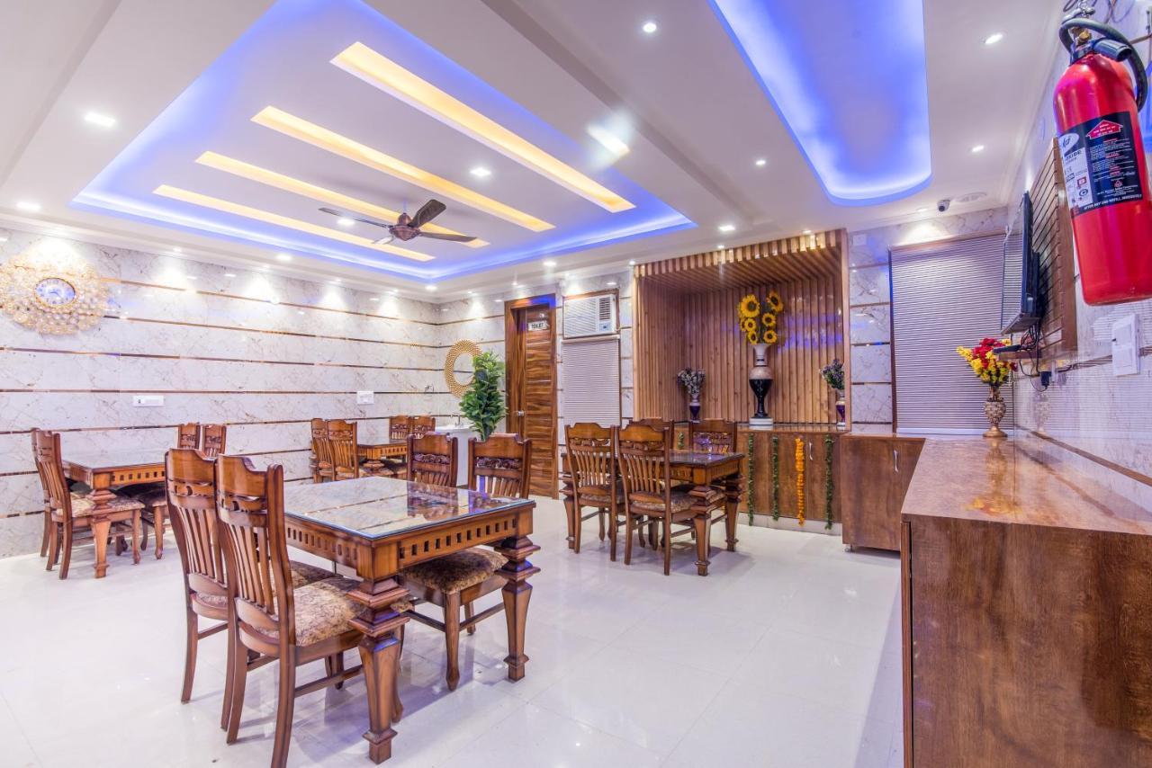 Hotel Festival Mahipalpur At Delhi Airport New Delhi Exteriör bild
